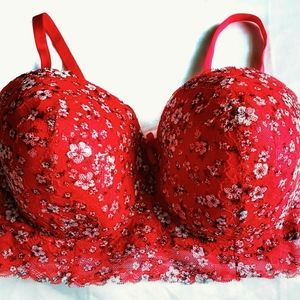 ❤HP🎉 44D Lace bra top